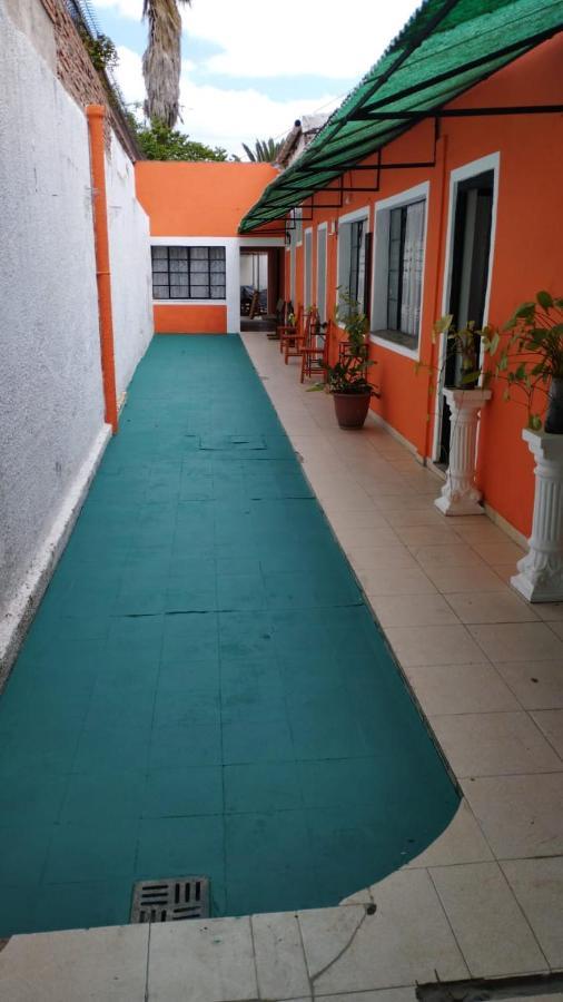 Plaza Hostel Sj 2 Сальта Экстерьер фото