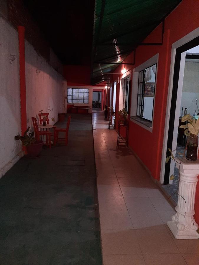 Plaza Hostel Sj 2 Сальта Экстерьер фото