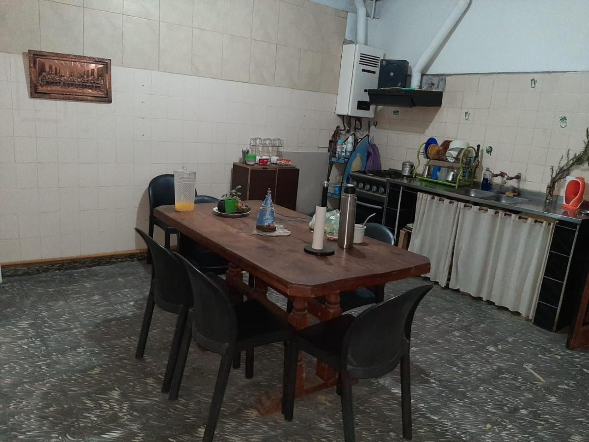 Plaza Hostel Sj 2 Сальта Экстерьер фото